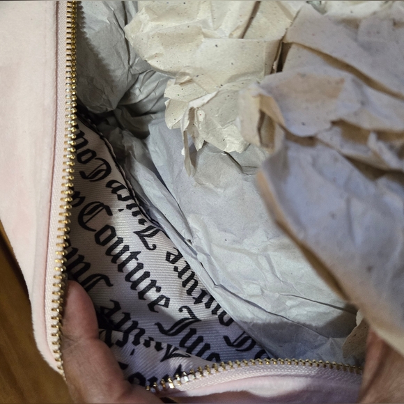 Juicy Couture Powered Bowler Bag/Crossbody NWT - Picture 6 of 6